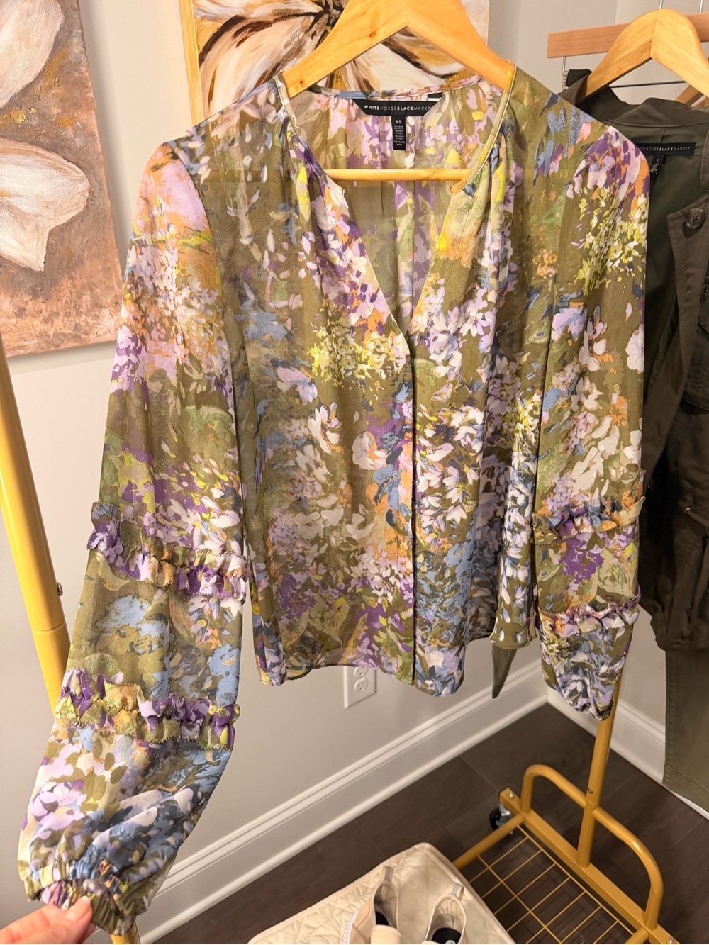 White House Black Market Olive & Lavender Floral Blouse Jacket